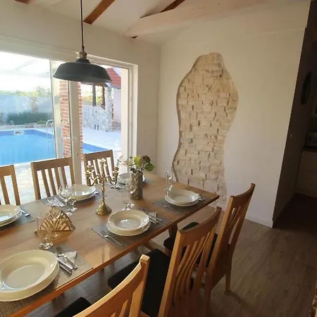 Prázdninový dům Family Friendly House With A Swimming Pool - Cuskijas, Novigrad - 18169